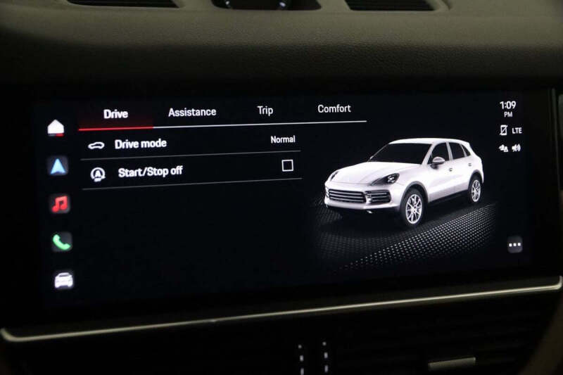 2022 Porsche Cayenne Platinum Edition