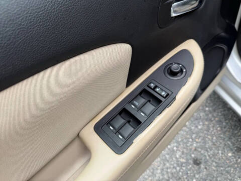 2012 Chrysler 200 LX