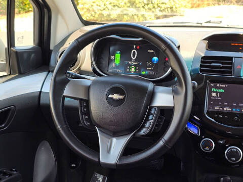 2016 Chevrolet Spark EV 2LT