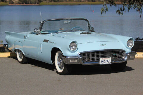 1957 Ford Thunderbird