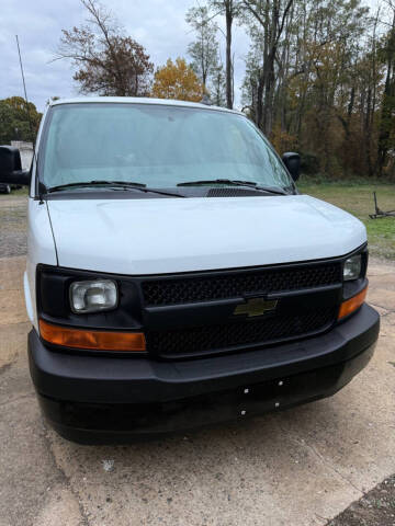 2017 Chevrolet Express LS 2500