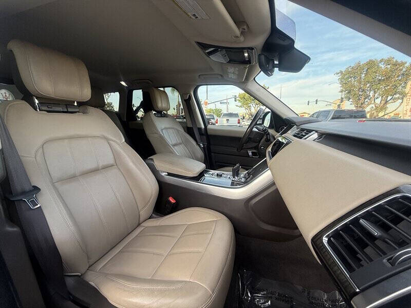 2019 Land Rover Range Rover Sport SE
