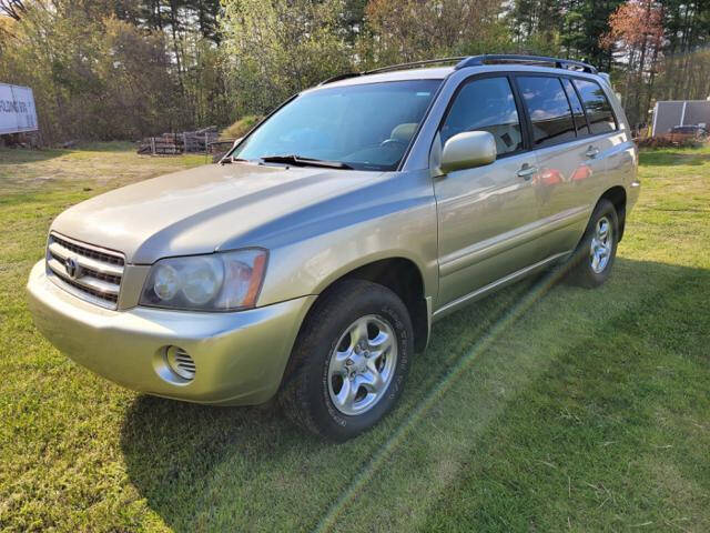 2002 Toyota Highlander for sale at J & E AUTOMALL in Pelham NH