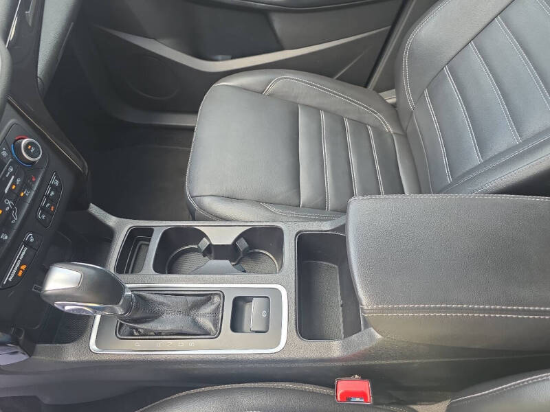 2019 Ford Escape Titanium