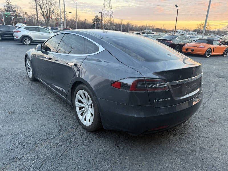 2016 Tesla Model S 60D