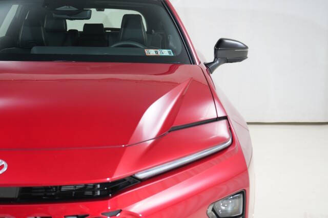 2025 Toyota Crown Signia Limited