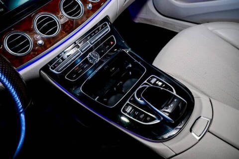 2017 Mercedes-Benz E-Class E 300 4MATIC