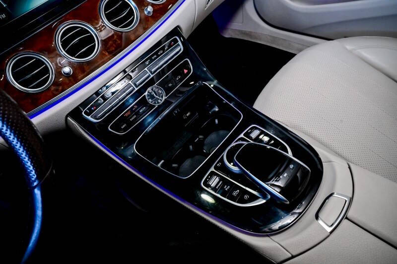 2017 Mercedes-Benz E-Class E 300 4MATIC