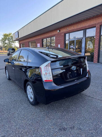 2011 Toyota Prius Two