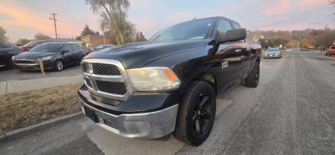 2015 RAM 1500 SLT