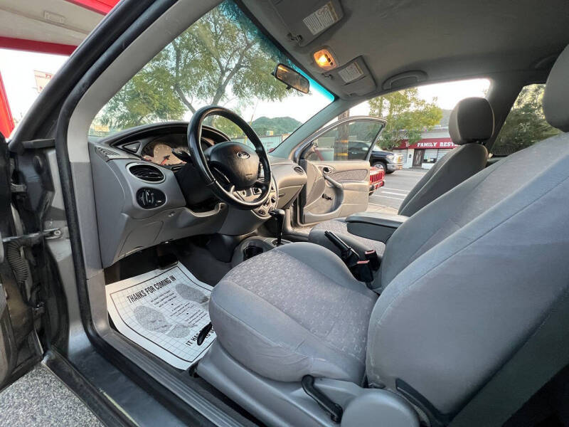 2003 Ford Focus ZX3