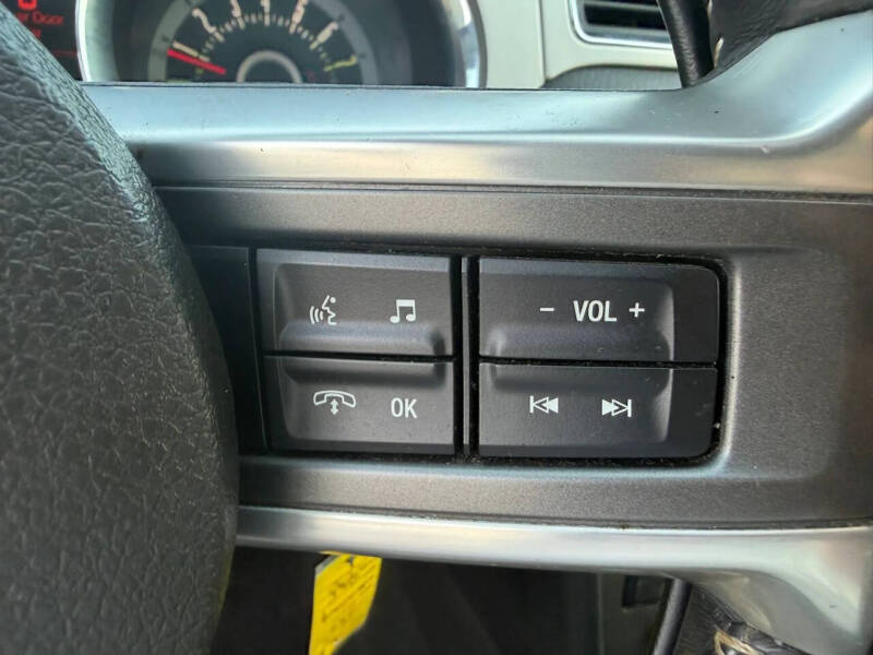 2013 Ford Mustang GT Premium