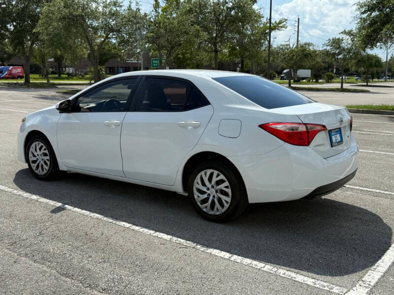 2017 Toyota Corolla LE