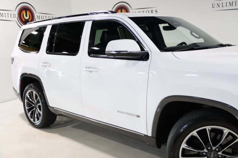 2022 Jeep Wagoneer Series III