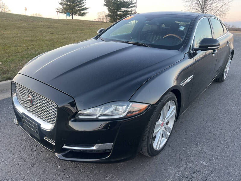 2016 Jaguar XJL Portfolio