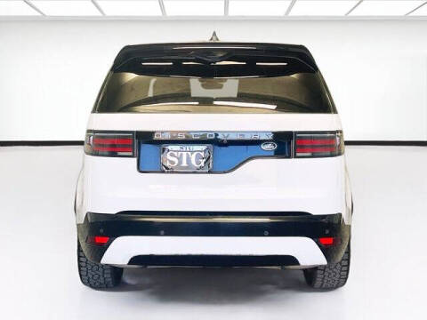 2023 Land Rover Discovery P300 S R-Dynamic