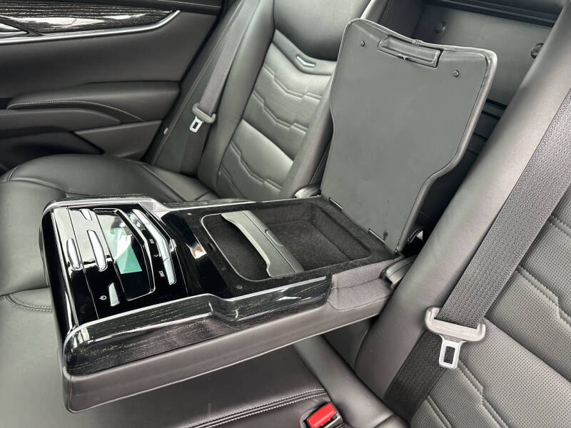 2018 Cadillac XTS Platinum V-Sport