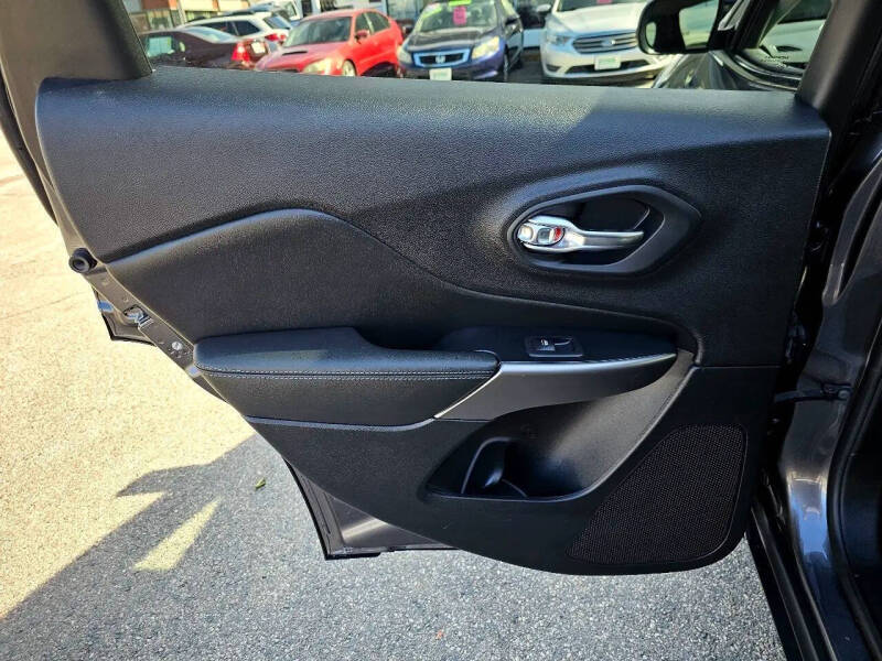 2020 Jeep Cherokee Latitude Plus