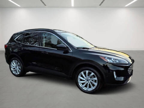 2022 Ford Escape Titanium