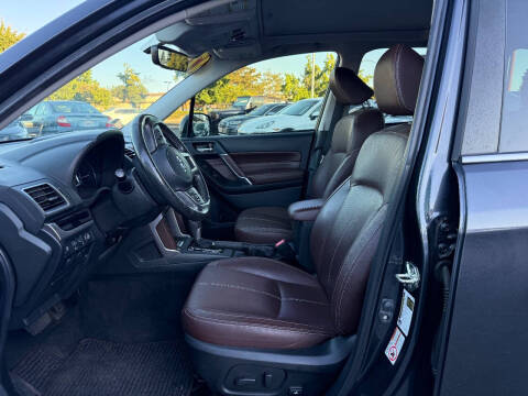 2017 Subaru Forester 2.5i Touring