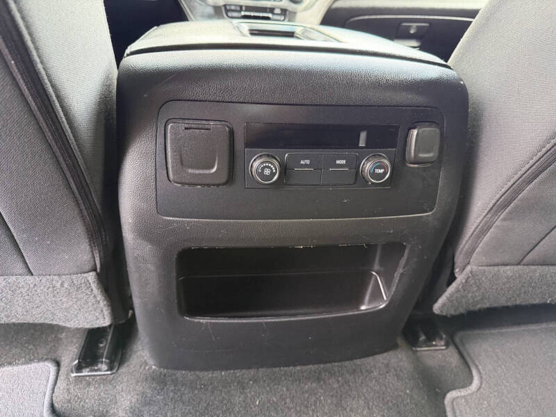 2018 GMC Yukon SLE