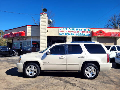 2013 Cadillac Escalade Premium
