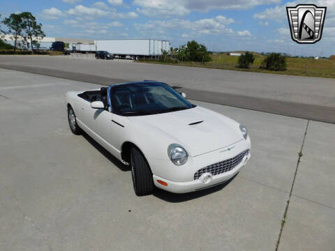 2002 Ford Thunderbird Deluxe