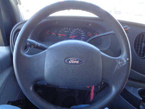 2006 Ford E-Series E-350 SD