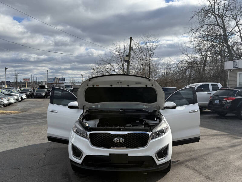 2016 Kia Sorento LX