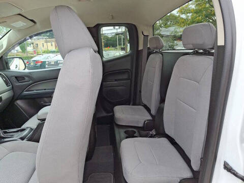 2022 GMC Canyon Elevation Standard