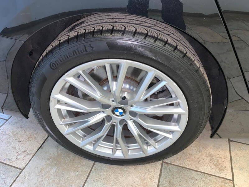 2023 BMW 3 Series 330i xDrive