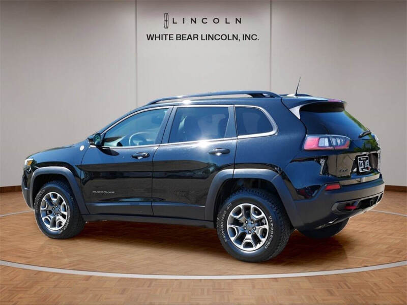 2022 Jeep Cherokee Trailhawk