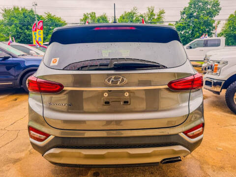 2020 Hyundai Santa Fe SE