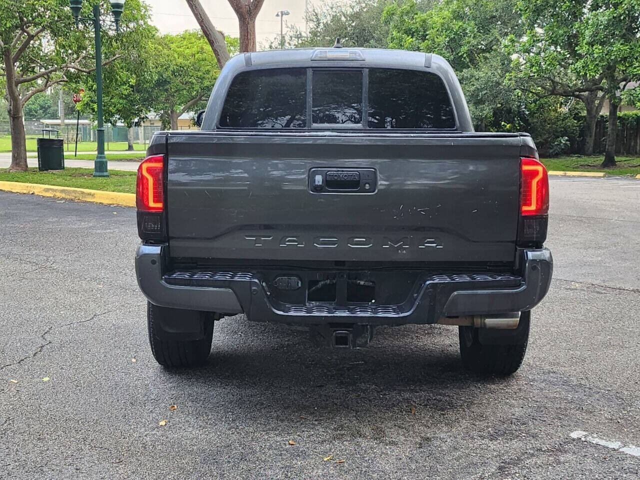 2016 TOYOTA Tacoma Pickup - $22,995