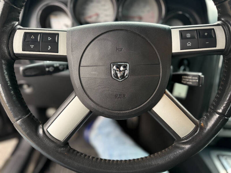 2010 Dodge Challenger SRT8