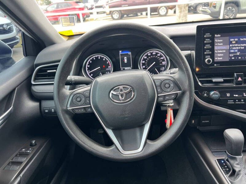 2023 Toyota Camry LE