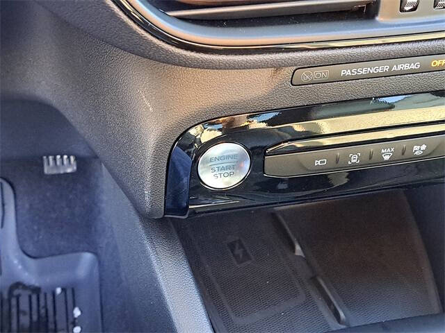 2026 Ford Escape Hybrid ST-Line Select