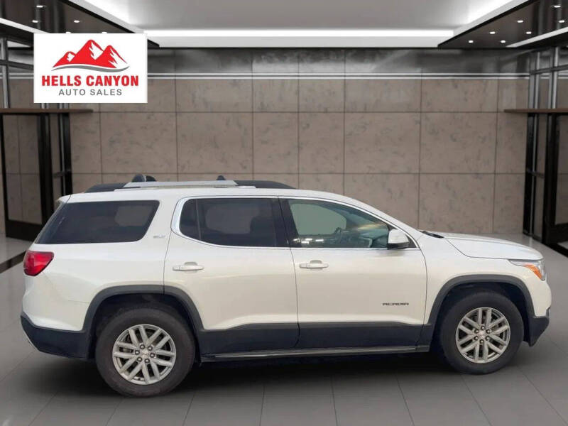 2017 GMC Acadia SLT-1