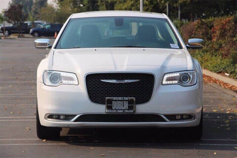 2019 Chrysler 300 Limited