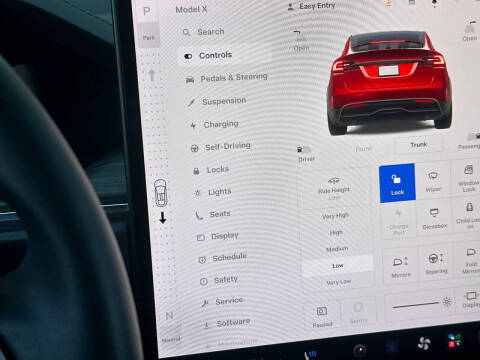 2023 Tesla Model X Standard Range