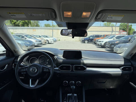 2017 Mazda CX-5 Sport