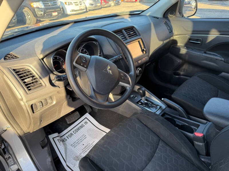 2023 Mitsubishi Outlander Sport