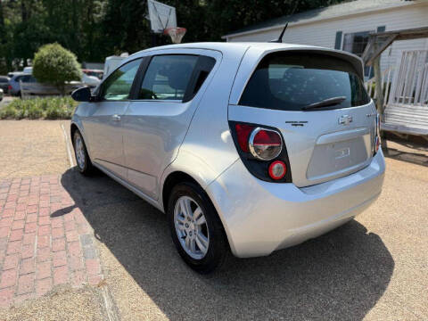 2013 Chevrolet Sonic LT Manual