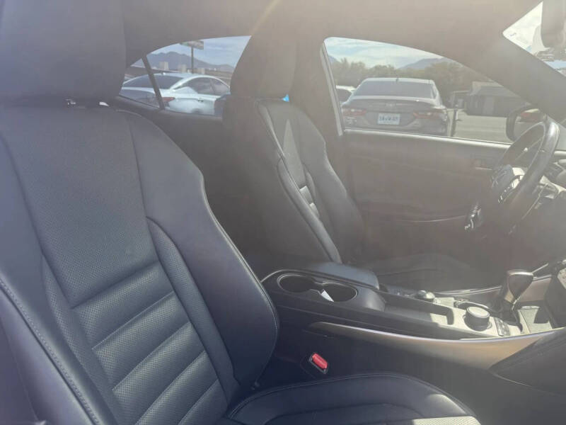 2020 Lexus IS 350