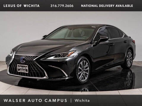 2022 Lexus ES 300h