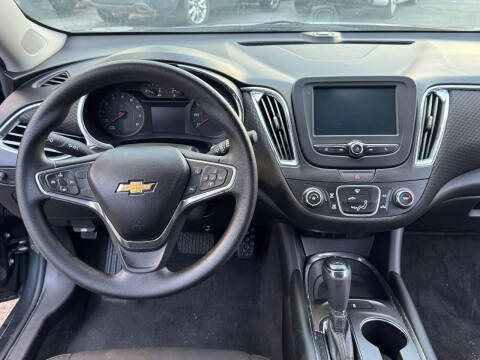 2017 Chevrolet Malibu LT