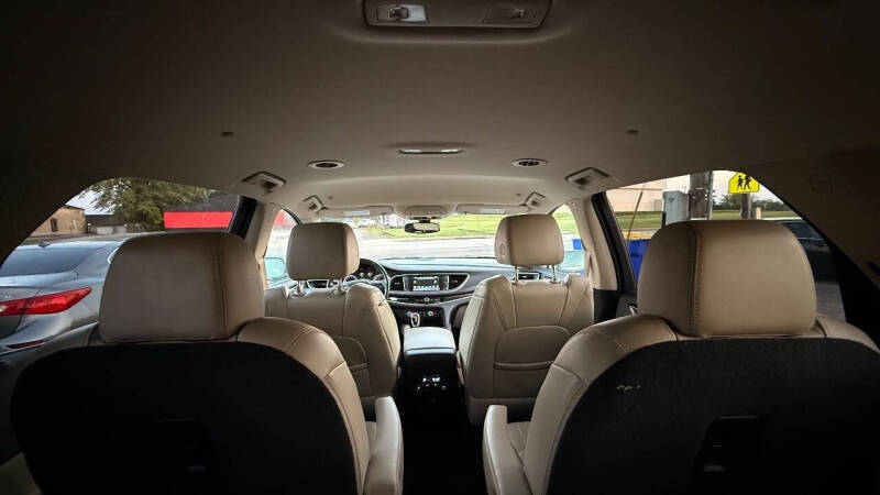 2019 Buick Enclave Essence