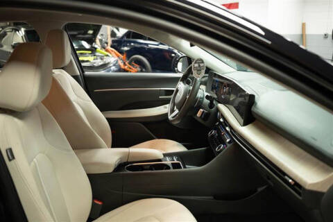 2025 Hyundai Sonata Hybrid SEL