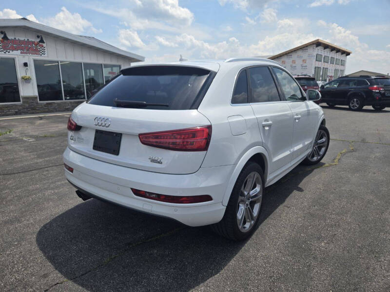 2017 Audi Q3 2.0T quattro Premium Plus