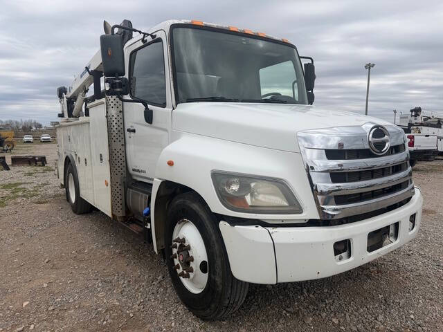 2016 Hino 338